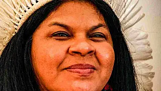 Ministra Sônia Guajajara visita terras indígenas em Douradina