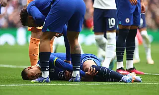 Thiago Silva sofre lesão nos ligamentos do joelho esquerdo