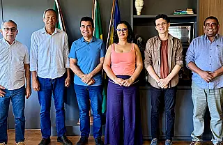 Bancada do PT na Câmara discute PAC da Saúde com prefeito
