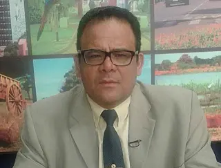 Jornal presta homenagem ao profissional César Cordeiro