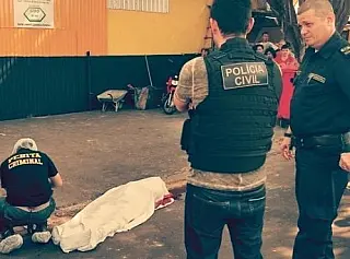 Homem morre após discutir com guardas municipais por fogo em lixo