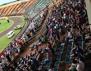 Município quer usar dinheiro do Procon para reformar Douradão e cogita vender estádio