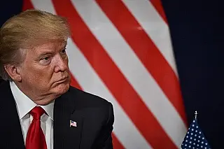 Proposta de Trump inclui US$ 18 bilhões para construção de muro na fronteira com o México