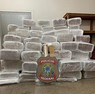 PF prende duas pessoas em flagrante por tráfico de drogas em Dourados