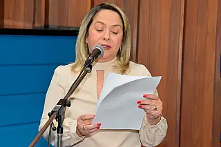 Projeto de Lia Nogueira propõe criação de sala em locais públicos