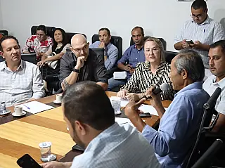 Vereadores recebem secretário estadual e apresentam demandas