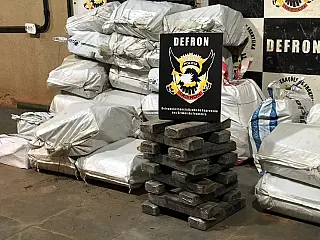 Polícia Civil apreende droga e carro em Dourados