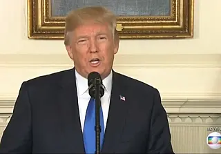 Trump revê estratégia nuclear em relação ao Irã