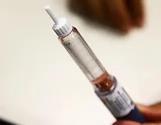 Crianças e adolescentes devem evitar 'canetas'
