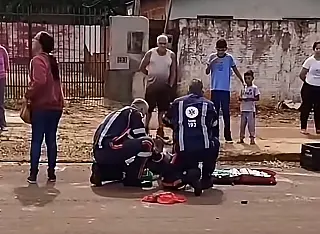 Júlio César morre ao colidir moto com caminhonete