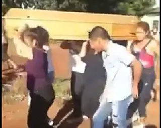 Funeral virou festa