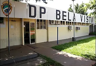 Mulher é encontrada morta com sete facadas pelo corpo; polícia apura possível feminicídio