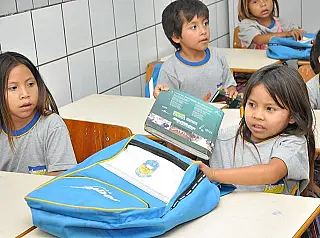 Escolas indígenas vão ganhar quadra coberta e vestiários com recursos do FNDE