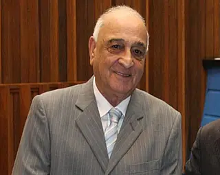 Morre irmão de Sultan