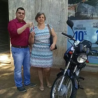 IPTU Premiado entrega as três motocicletas sorteadas na campanha