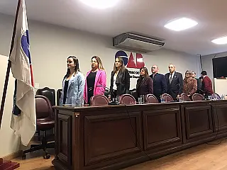 OAB promove cerimônia de entrega de carteiras