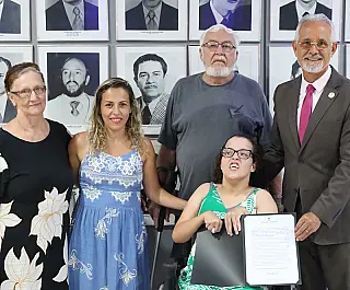 Estudante  do Reis Veloso é destacada na Câmara