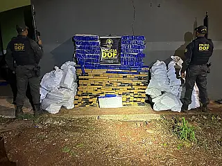DOF apreende veículo com mais de meia tonelada de maconha