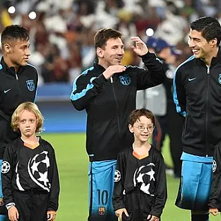 Neymar e Suárez ficam fora da seleção do ano