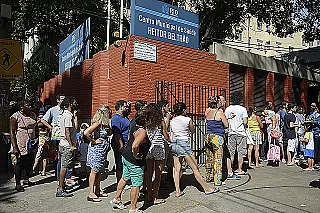 Câmara aprova projeto que obriga divulgação de lista de espera do SUS