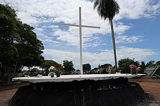 Prefeitura organiza cemitérios e espera receber 35 mil visitantes