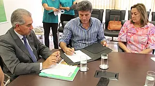 Governo ajuda Dourados a realizar o maior evento de Natal do Estado