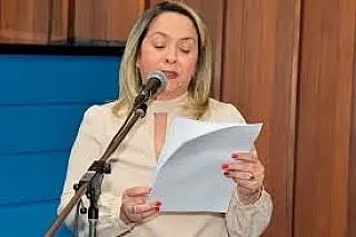 Lia Nogueira solicita melhorias em serviços públicos