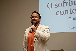 Psicologia da Unigran aborda rupturas do contemporâneo