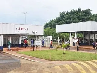 JBS adota rígido protocolo para conter propagação da Covid-19 em unidades