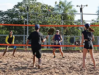 Funed abre novas turmas de beach tennis em Dourados