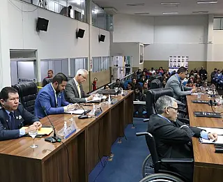 Mandatos de diretores de escolas é prorrogado até 2024