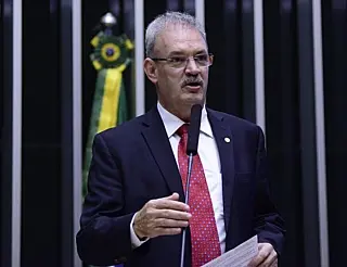 Geraldo apoia fim do foro privilegiado para autoridades
