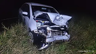 Motorista morre e outras duas pessoas ficam feridas após veículos colidirem com anta na MS-040