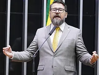Pollon manda R$ 1 milhão para São Paulo