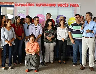 Murilo inaugura cinco Ceims e deixa mais 7 para Délia entregar