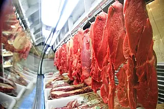 Hong Kong retira do mercado carne brasileira