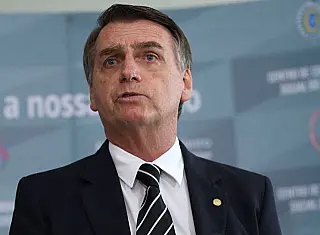 Bolsonaro cogita candidatura ao Senado por MT