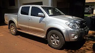 Empresário tem veículo roubado ao chegar para trabalhar em Dourados