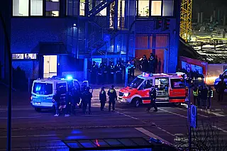 Ataque a centro de testemunhas de Jeová em Hamburgo deixa oito mortos