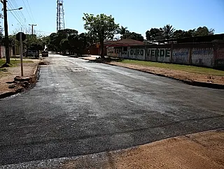 Tapa-buracos promove intervenções em áreas críticas da cidade
