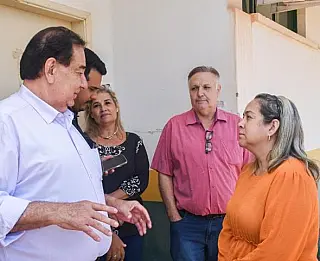 Lia Nogueira entrega emendas para Itaporã