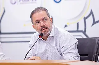 Projeto propõe responsabilizar alunos e pais por danos em escolas estaduais
