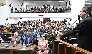 Riedel reafirma disposição ao diálogo com deputados