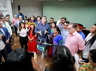 Riedel recebe ministra e abre diálogo com indígenas