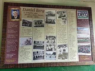 Memorial conta história do fundador da escola Daniel Berg