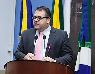 Alan Guedes pede explicações da Prefeitura sobre débitos com o Previd