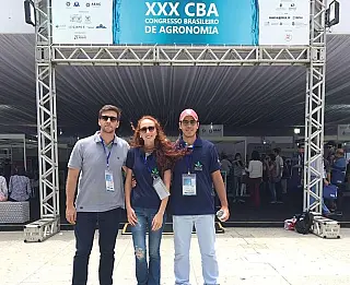 Acadêmicos da Unigran participam de Congresso Brasileiro de Agronomia