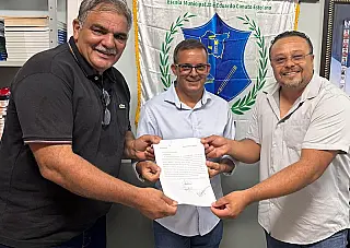 Prefeitura atende vereador e leva CadÚnico a Itahum