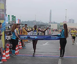 Corredor da Capital vence Maratona de Assunção