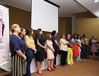 Prefeita destaca sensibilidade da mulher no serviço público